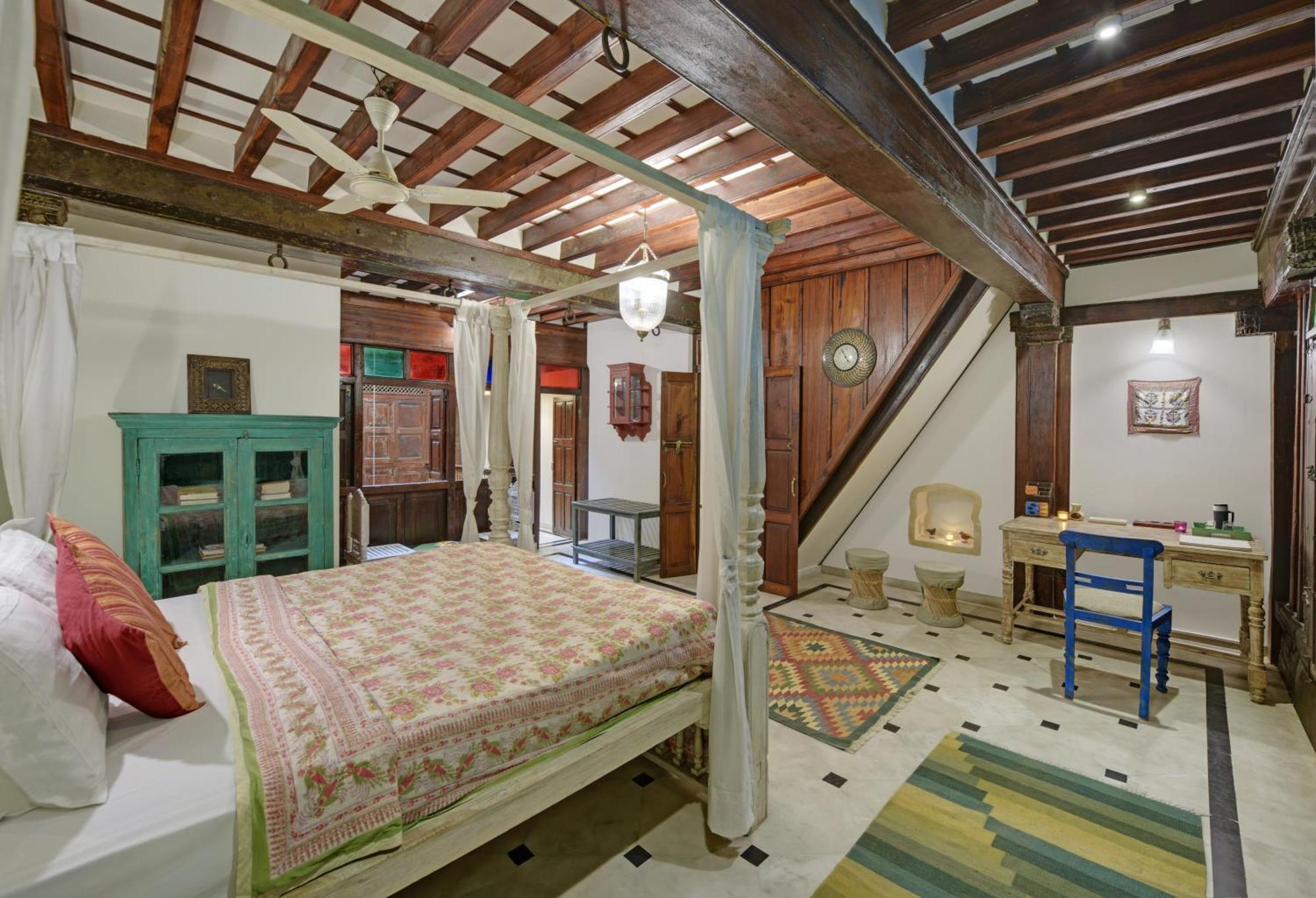 Hotel Dodhia Haveli Ahmedabad Esterno foto