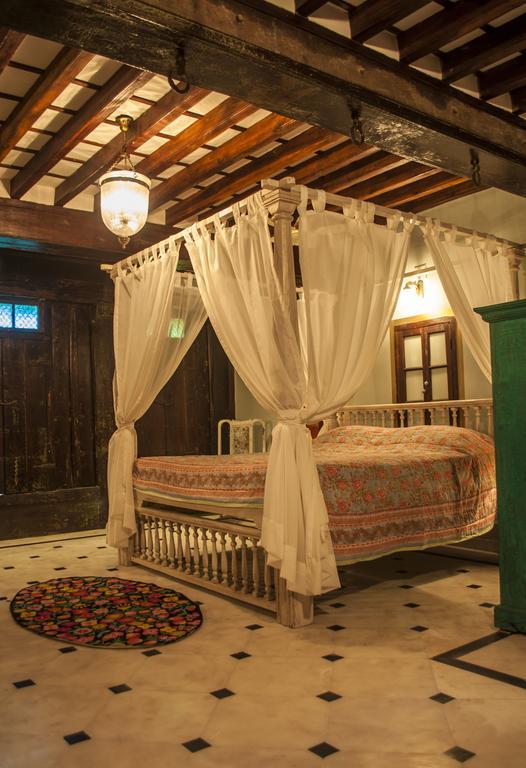 Hotel Dodhia Haveli Ahmedabad Camera foto