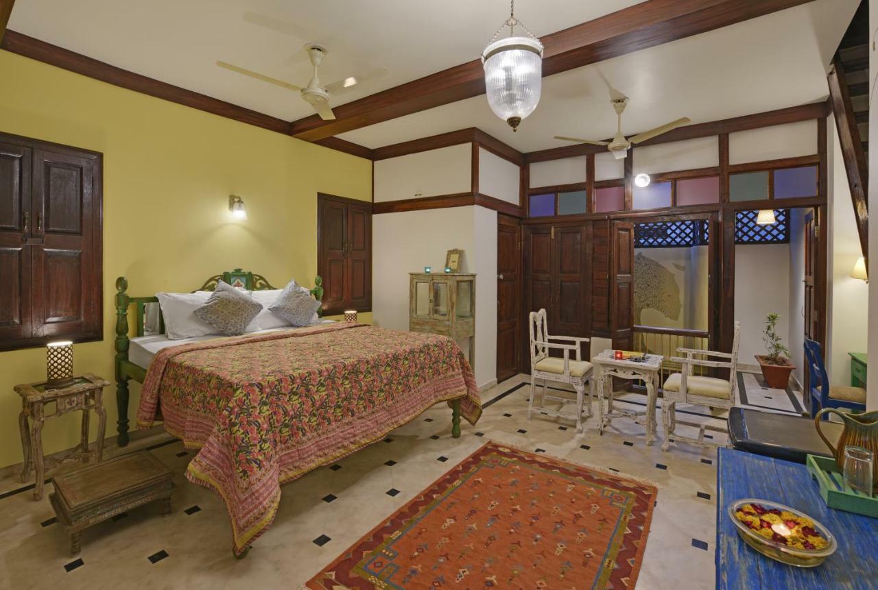 Hotel Dodhia Haveli Ahmedabad Esterno foto