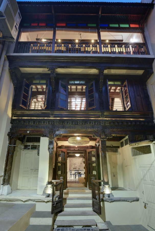 Hotel Dodhia Haveli Ahmedabad Esterno foto