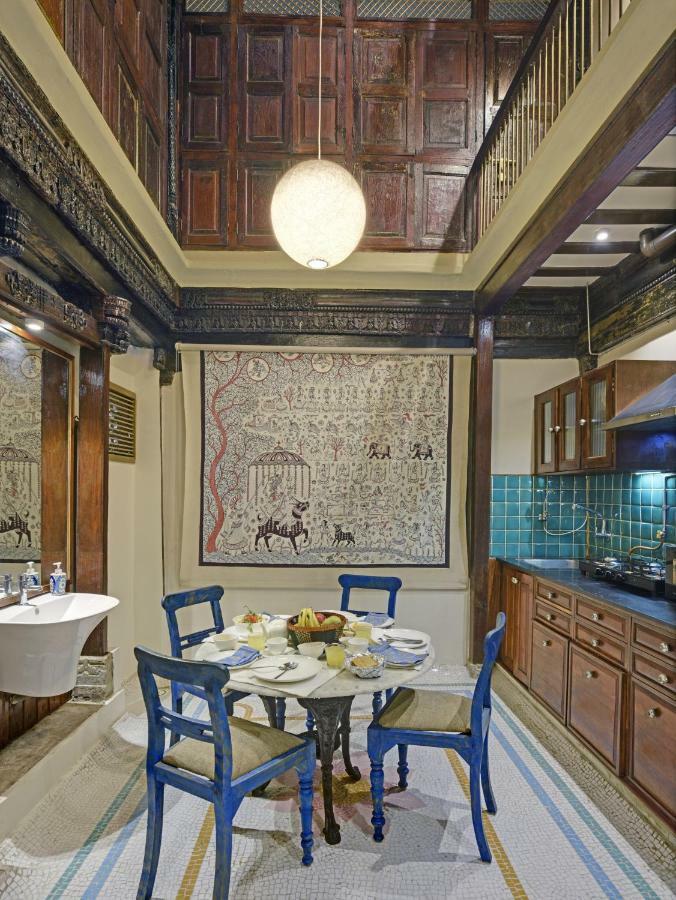 Hotel Dodhia Haveli Ahmedabad Esterno foto